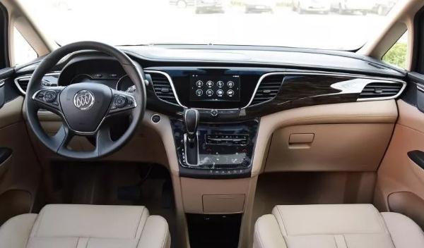 2021款別克GL8上市，新車性價(jià)比高（顏值很時(shí)尚）