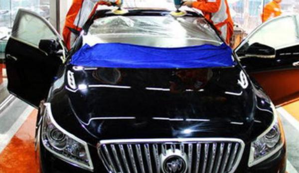 學(xué)汽車美容哪里有正規(guī)的學(xué)校，口碑好規(guī)模大（學(xué)習(xí)態(tài)度也很重要）