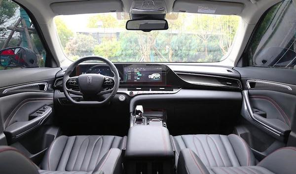 奔騰T55牛犇版上市，“五覺”的智能配置(購車優(yōu)惠多多）