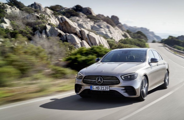 奔馳e300l新車報(bào)價(jià)2021款賣多少錢 官方報(bào)價(jià)46.78萬元起售