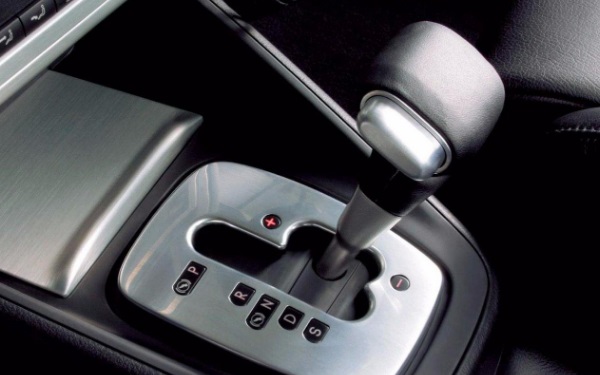 自動擋車檔位介紹 自動擋檔位有哪些