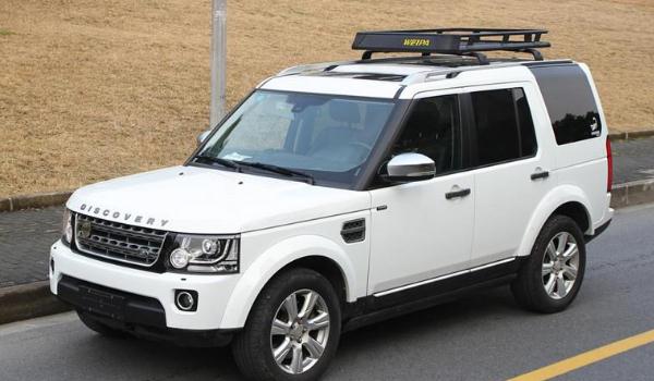車頂行李架，車型不同款式也不同（不影響美觀）