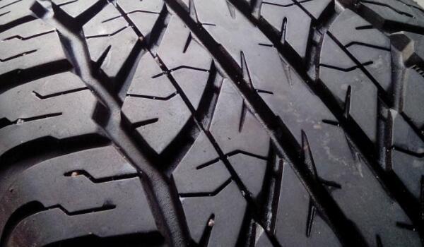 4D創(chuàng)新納米級設(shè)計 鄧祿普輪胎怎么樣