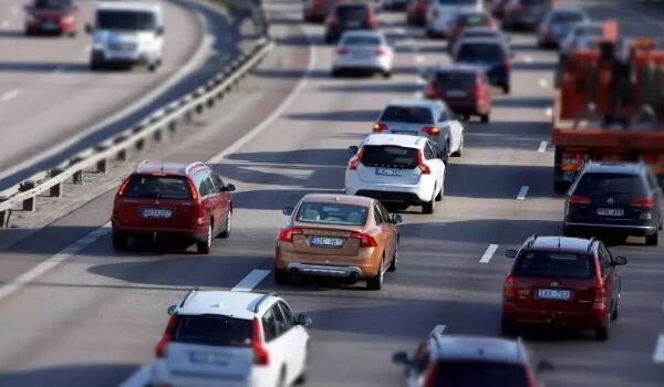 8座小型面包屬于小型車(chē) c1駕照能開(kāi)什么車(chē)