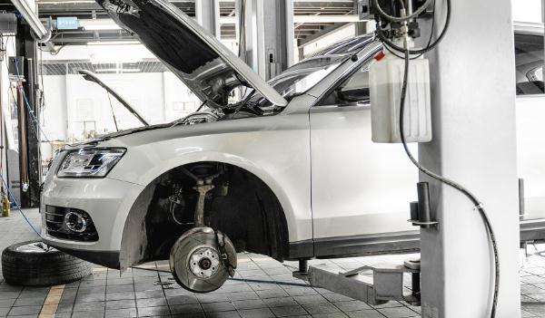 剎車優(yōu)先，提高安全駕駛性（縮短安全制動(dòng)時(shí)間）