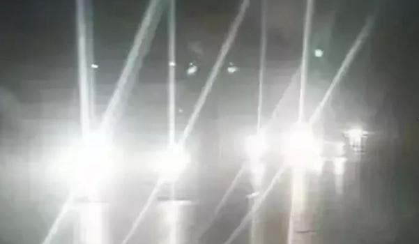 什么是遠光燈，正確使用遠光燈（文明駕車）