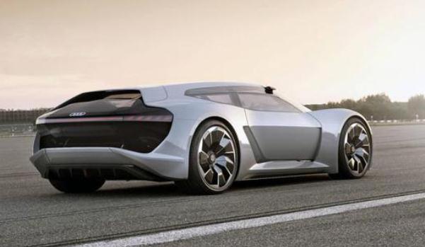 什么是電動(dòng)擾流板，高端車型的配置（不影響日常駕駛）