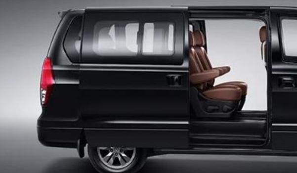 什么是側(cè)滑門，高端車型的標(biāo)配（方便個(gè)性又實(shí)用）