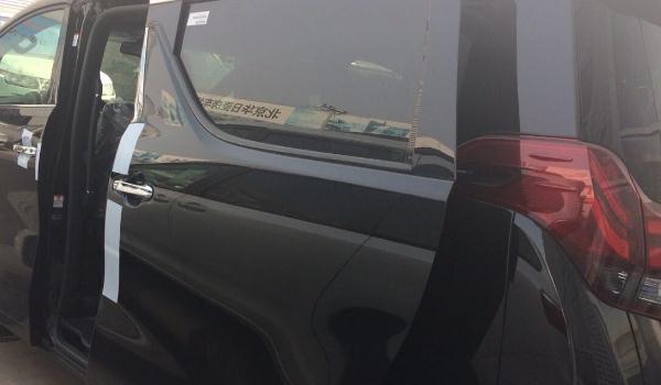 什么是側(cè)滑門，高端車型的標(biāo)配（方便個(gè)性又實(shí)用）