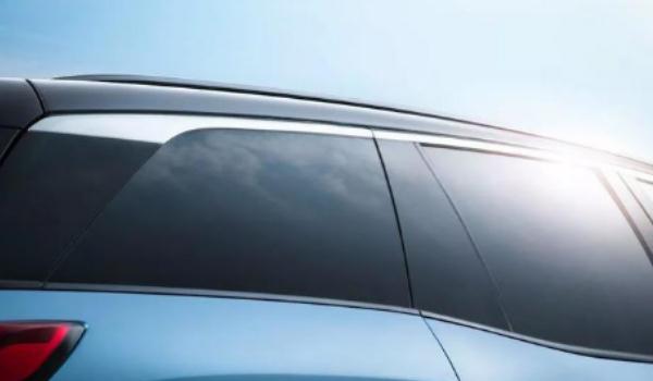 什么是后排側(cè)隱私玻璃，高端大氣有檔次（擁有更舒適的環(huán)境）