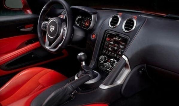 蝰蛇多少錢，道奇蝰蛇售價75萬左右（速度超快）