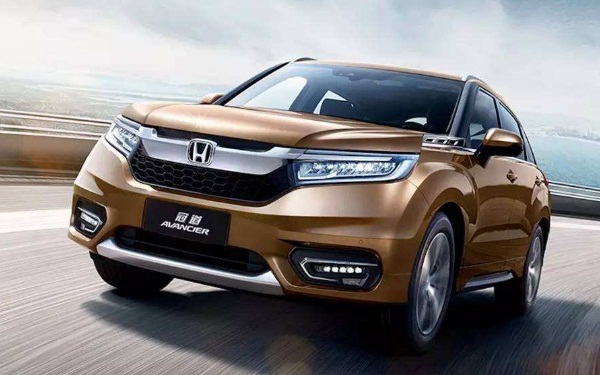 本田urv和冠道哪個(gè)好urv和冠道怎么選