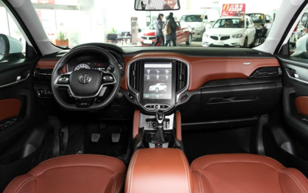 中華v6多少錢 實(shí)際價(jià)格6.79萬