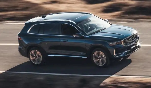 吉利星越l車怎么樣 百公里油耗最低4.9L（安全性能優(yōu)秀）