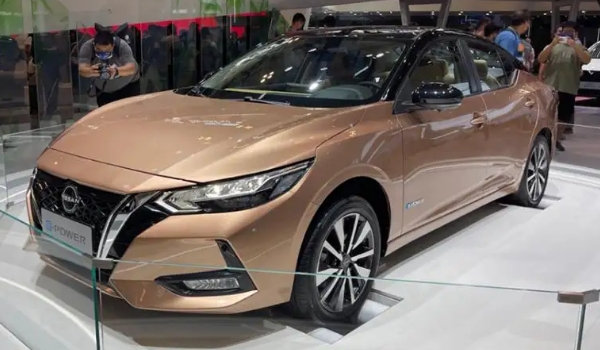 日產(chǎn)軒逸2021款報(bào)價(jià)及圖片 2022新款軒逸售價(jià)9萬(wàn)