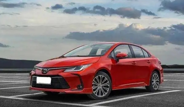 卡羅拉車身尺寸是多少 尺寸參數4635*1780*1455mm（后備箱容積470L）