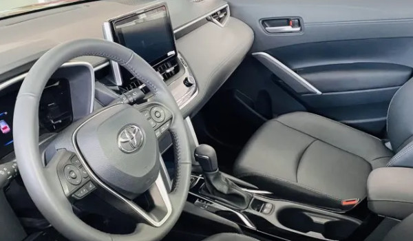 卡羅拉銳放2022款報價及圖片 新款銳放售價12萬一輛