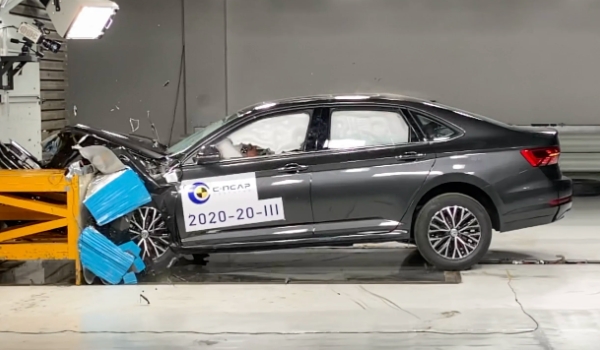 大眾速騰安全性怎么樣 標配七大安全氣囊（榮獲C-NCAP五星安全）