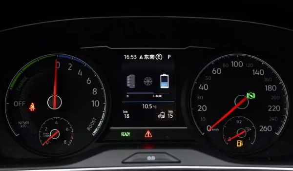 大眾帕薩特油表針不動(dòng)什么原因 有兩大原因?qū)е?兩大解決方案)