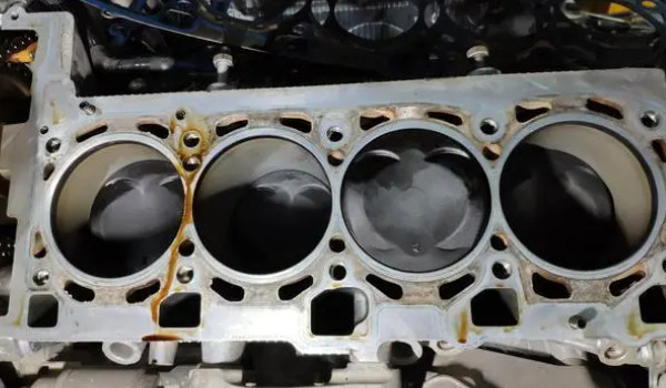 長安歐尚x5發(fā)動機(jī)是什么牌子的 采用藍(lán)鯨牌發(fā)動機(jī)(1.5T和1.6L)