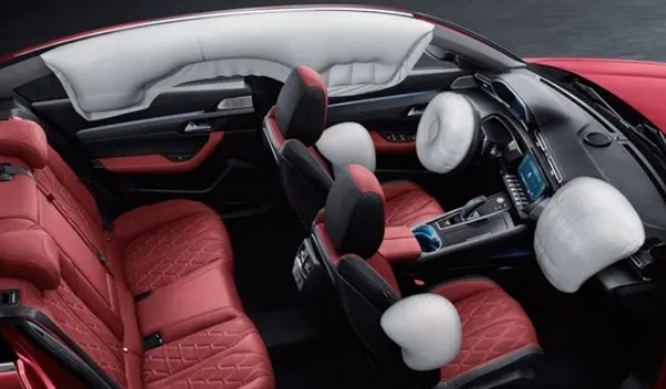 標致508安全性能怎么樣 車身剛性底盤牢固（安全系統(tǒng)豐富）