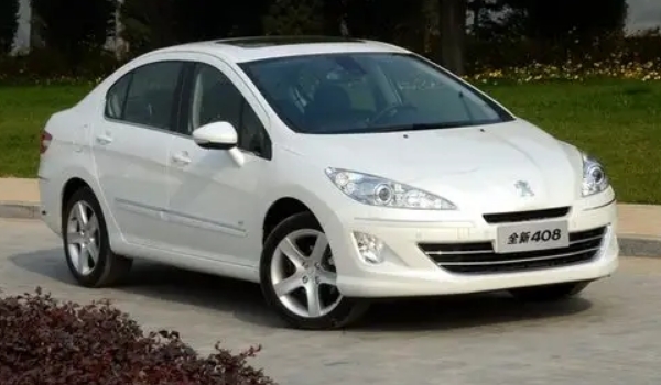 標致408是什么發(fā)動機 采用兩款不同結(jié)構(gòu)發(fā)動機（1.2T三缸/1.6T四缸）