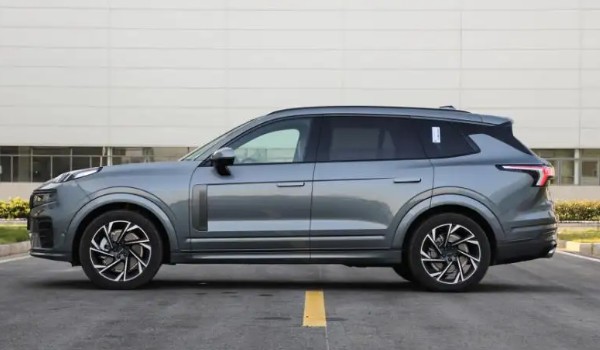 領(lǐng)克09價(jià)格報(bào)價(jià)及圖片 領(lǐng)克09新車最低價(jià)26萬(wàn)