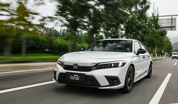 十萬(wàn)左右買什么車好 這十款經(jīng)典的緊湊型轎車值得一看