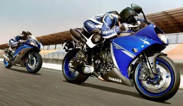 上海摩托車牌照價格 滬A黃牌相當(dāng)于兩款高輛雅閣