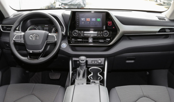 豐田漢蘭達(dá)油耗多少錢一公里 漢蘭達(dá)油耗一公里6毛錢