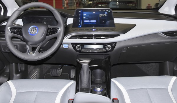 別克微藍(lán)6純電動售價及配置 別克微藍(lán)6僅售14萬(配置十分豐富)