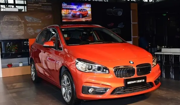 進(jìn)口寶馬2系多功能旅行車(chē)怎么樣，兩廂車(chē)空間寬敞舒適