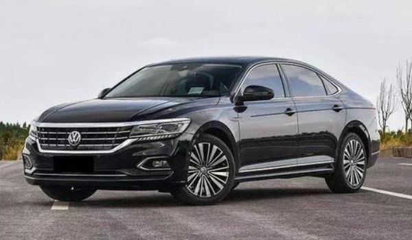 帕薩特有哪幾種車型，按動力可分為三種（1.4T/2.0T/插電式混動）