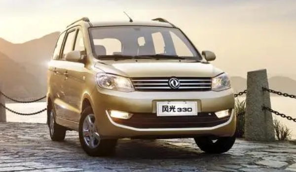 東風(fēng)風(fēng)光3300報(bào)價(jià)，在售風(fēng)光330報(bào)價(jià)4萬(wàn)起