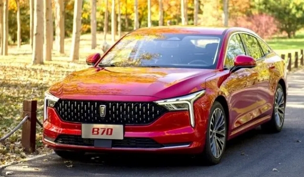 奔騰b70評(píng)價(jià)怎么樣，綜合口碑評(píng)分4.51（深受車主青睞）