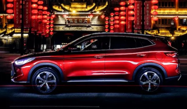 比亞迪宋plus dmi落地價(jià) 宋plus dmi落地17萬(分期首付4萬)