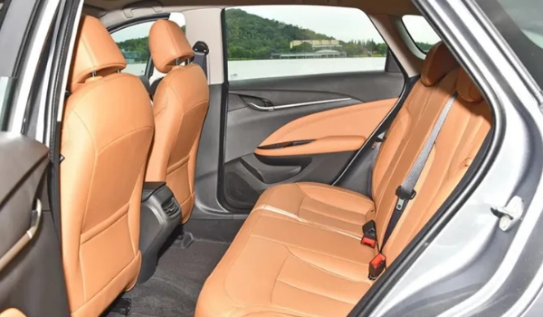 別克英朗車主評價如何，配置滿足日常使用（價位實惠）