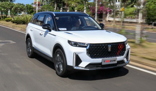 奔騰t99預(yù)計(jì)售價(jià) 奔騰t99新車12萬一臺(tái)(二手價(jià)8萬)