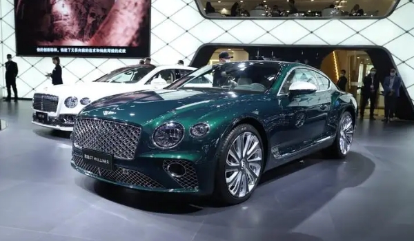 賓利用的是誰的發(fā)動機(jī)，采用大眾和奧迪生產(chǎn)的發(fā)動機(jī)