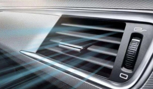 汽車空調(diào)有風(fēng)但不制冷，四個原因三種解決方案