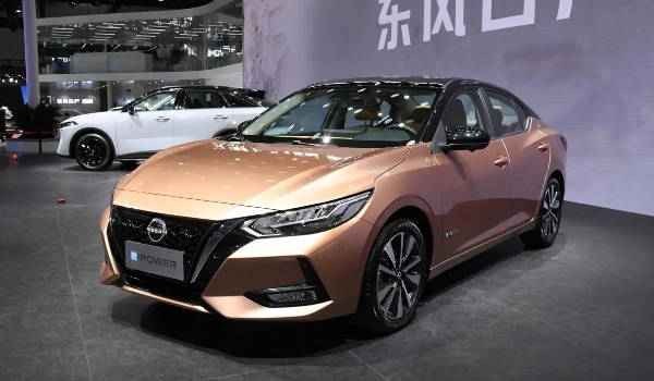 日產(chǎn)軒逸2022新款落地價，全款落地最低僅9萬（市場報價9萬起）