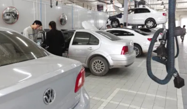 車(chē)保養(yǎng)一般都保養(yǎng)什么，小保養(yǎng)項(xiàng)目較少價(jià)格更低