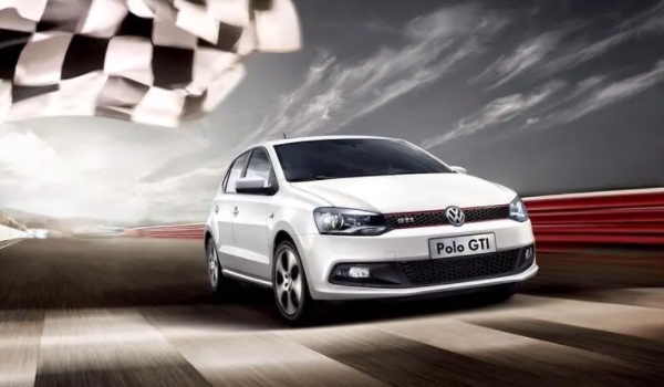 polo 大眾自動(dòng)擋價(jià)格 2022款polo新車僅售10.09萬(wàn)（性能小鋼炮）