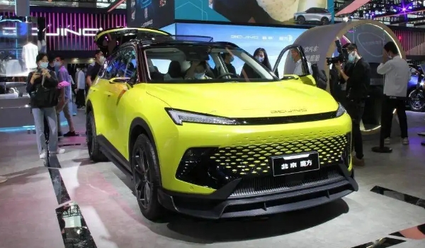 北京汽車全部車型，全系共有13款車型