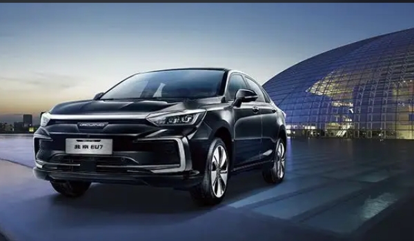 北京汽車全部車型，全系共有13款車型