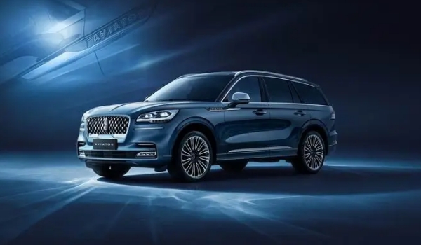 林肯飛行家2022款報(bào)價(jià)及圖片，市場最新款報(bào)價(jià)50萬起