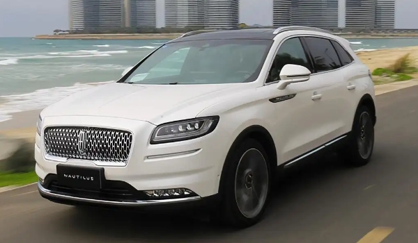 林肯車(chē)屬于什么檔次，國(guó)內(nèi)二線豪華汽車(chē)