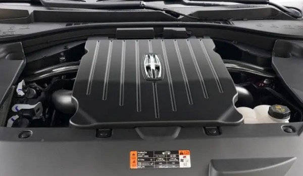 林肯飛行家口碑怎么樣 車(chē)身長(zhǎng)達(dá)5米(搭載3.0T發(fā)動(dòng)機(jī))