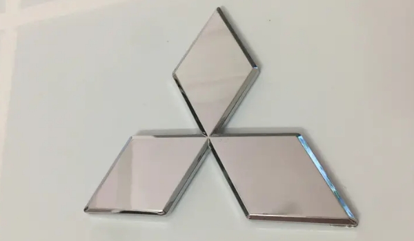 菱形標(biāo)志的車是什么車，有三種汽車品牌（三菱/雷諾/寶沃）