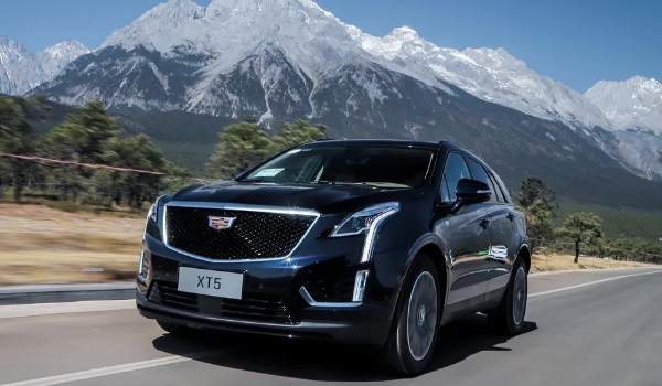 凱迪拉克xt5油耗高嗎，油耗節(jié)?。▽?shí)測油耗9L左右）